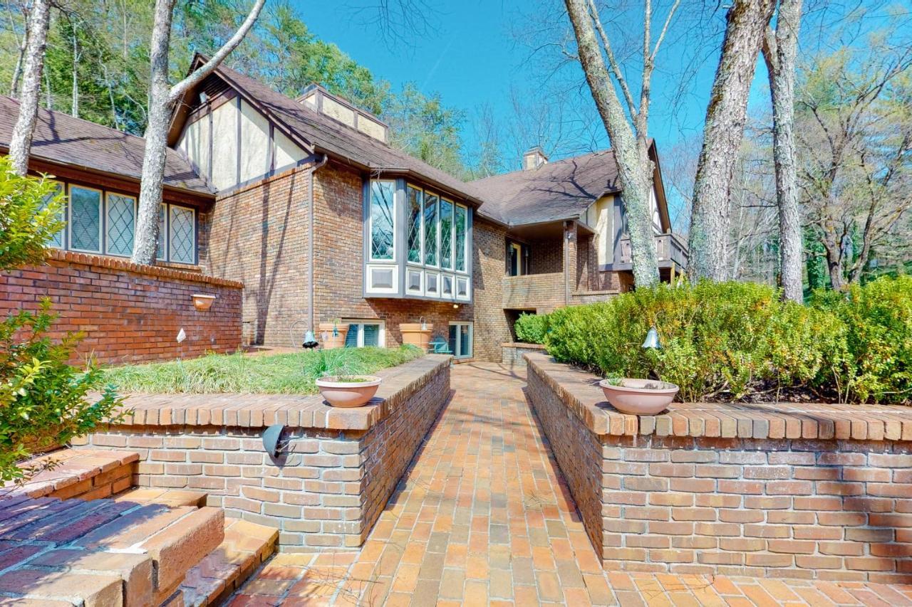 Smoky Mountain Castle Caretaker'S Apartment Sevierville Exterior foto